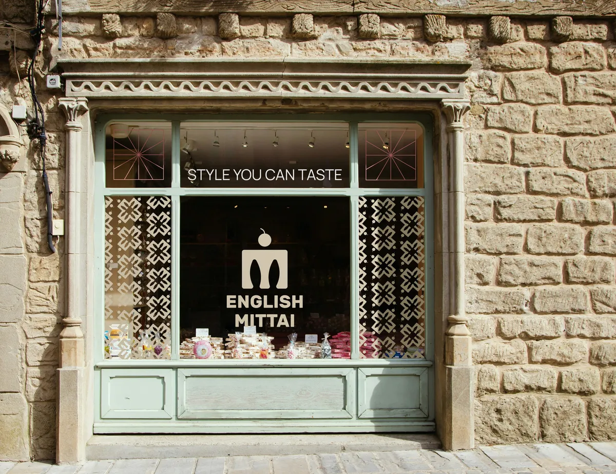 English Mittai Dessert Bag Detail